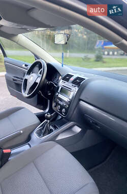 Универсал Volkswagen Golf 2008 в 