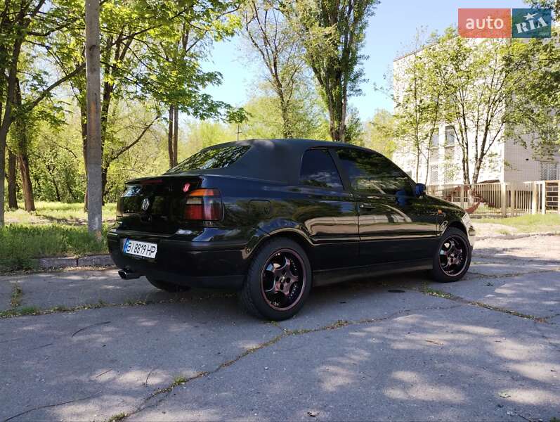 Кабріолет Volkswagen Golf 1998 в Кременчуці