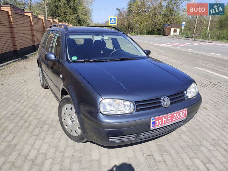 Универсал Volkswagen Golf 2002 в 