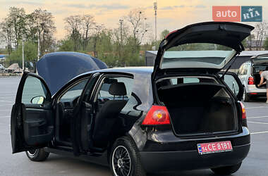 Хэтчбек Volkswagen Golf 2007 в 