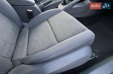 Хэтчбек Volkswagen Golf 2007 в 