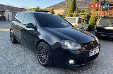 Хэтчбек Volkswagen Golf 2007 в Ужгороде