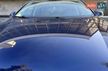 Універсал Volkswagen Golf 2009 в 