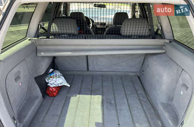 Универсал Volkswagen Golf 2002 в 