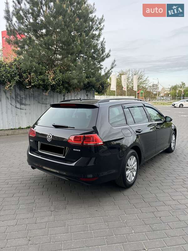 Универсал Volkswagen Golf 2015 в Харькове