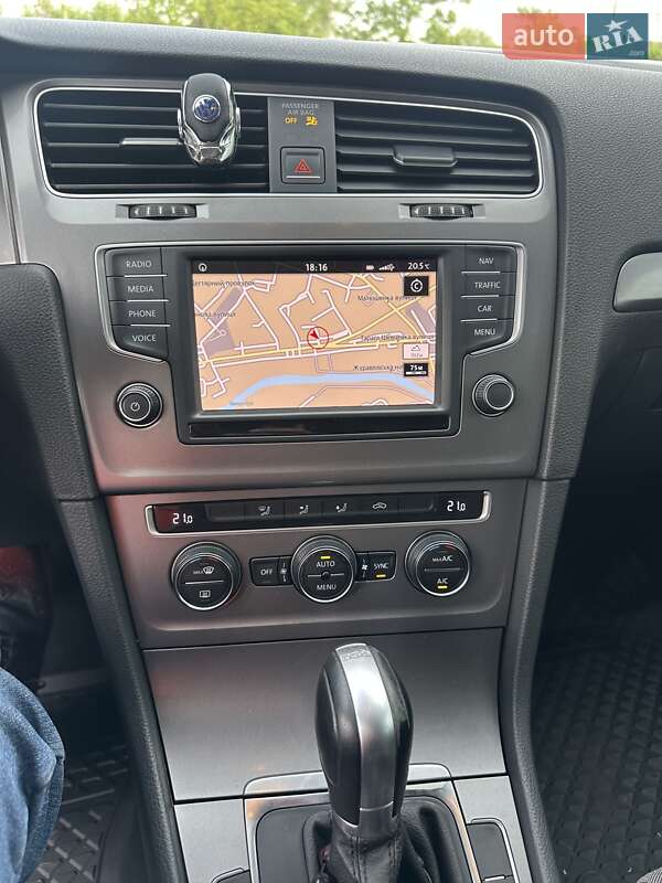 Универсал Volkswagen Golf 2015 в Харькове