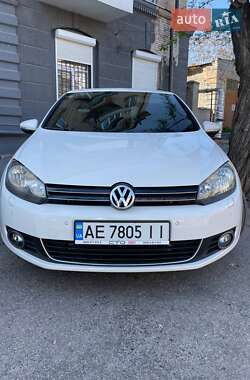 Хэтчбек Volkswagen Golf 2009 в 