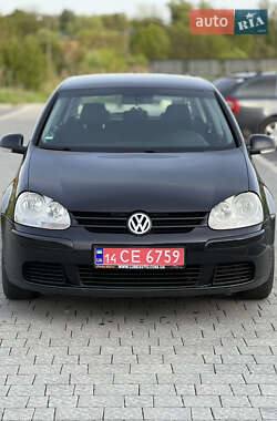 Хэтчбек Volkswagen Golf 2007 в 
