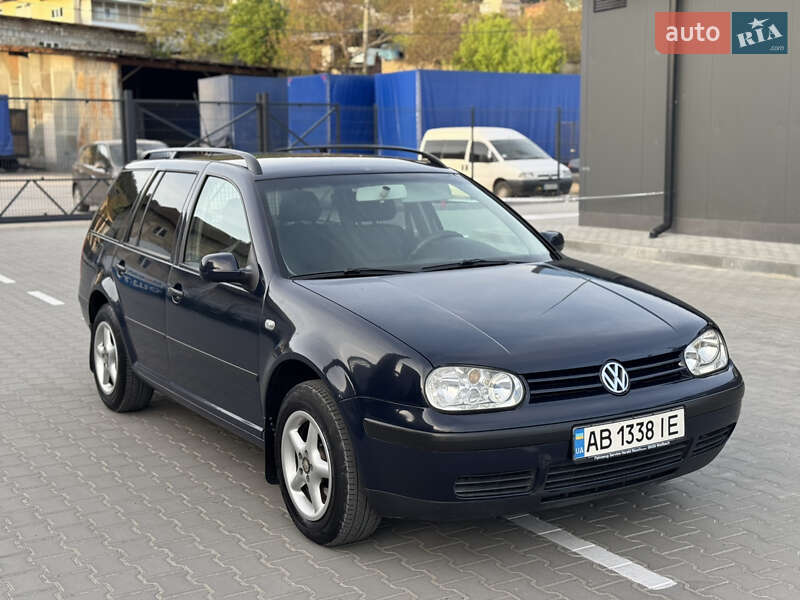 Volkswagen Golf 2000