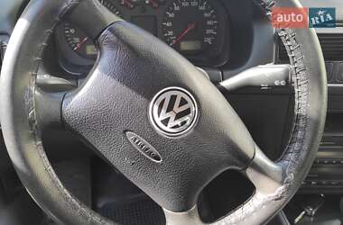 Универсал Volkswagen Golf 2000 в 