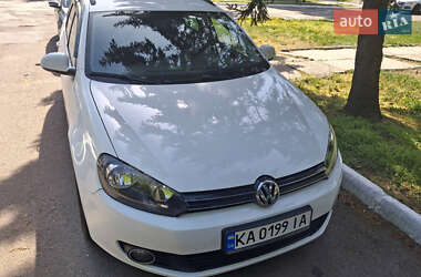 Универсал Volkswagen Golf 2009 в Киеве