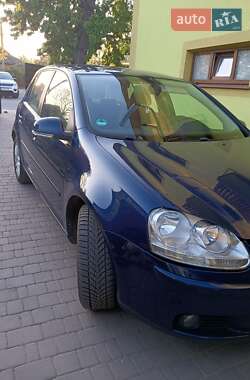 Хетчбек Volkswagen Golf 2007 в 