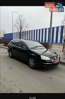 Універсал Volkswagen Golf 2008 в Умані