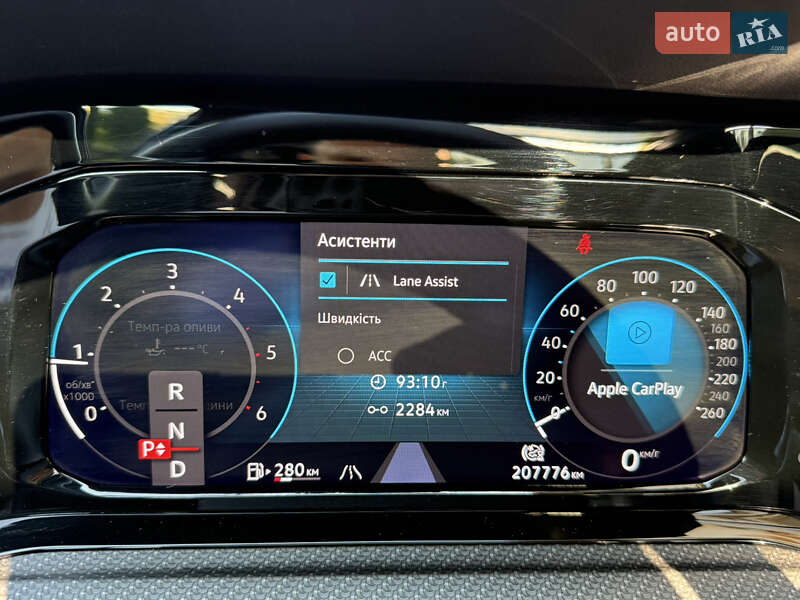 Універсал Volkswagen Golf 2020 в Чернівцях