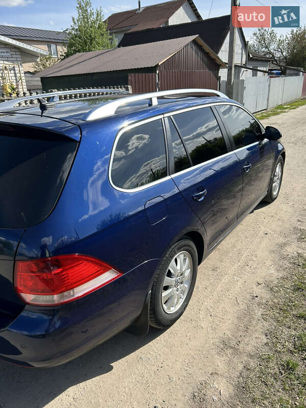 Універсал Volkswagen Golf 2008 в Фастові