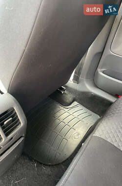 Хетчбек Volkswagen Golf 2008 в 