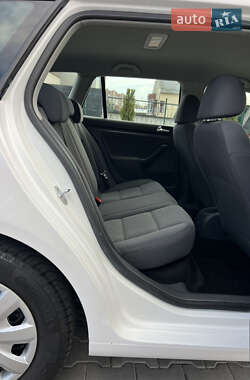 Универсал Volkswagen Golf 2009 в 