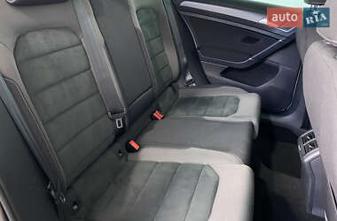 Універсал Volkswagen Golf 2019 в 
