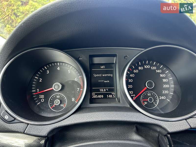 Хэтчбек Volkswagen Golf 2009 в Ивано-Франковске