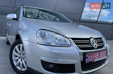 Універсал Volkswagen Golf 2008 в 