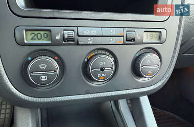 Універсал Volkswagen Golf 2008 в 