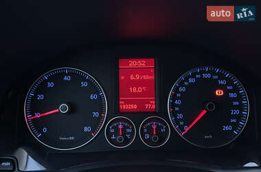 Універсал Volkswagen Golf 2008 в 