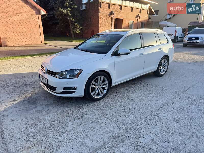 Універсал Volkswagen Golf 2015 в Броварах
