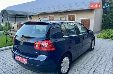 Хэтчбек Volkswagen Golf 2007 в 