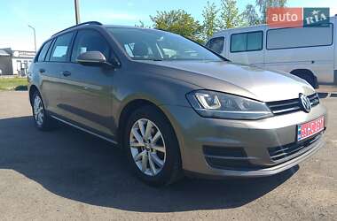 Універсал Volkswagen Golf 2014 в Рівному