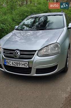 Універсал Volkswagen Golf 2008 в 