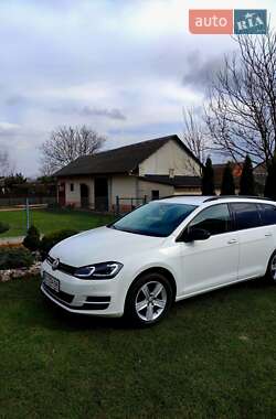 Универсал Volkswagen Golf 2014 в 