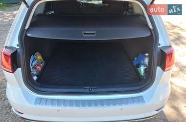 Универсал Volkswagen Golf 2017 в 