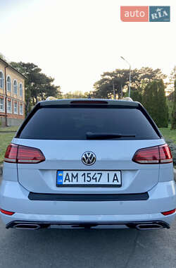 Универсал Volkswagen Golf 2017 в 