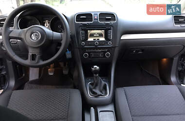 Универсал Volkswagen Golf 2011 в 