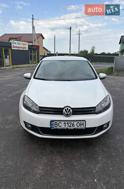 Хетчбек Volkswagen Golf 2009 в Львові