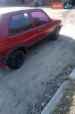 Хэтчбек Volkswagen Golf 1988 в 