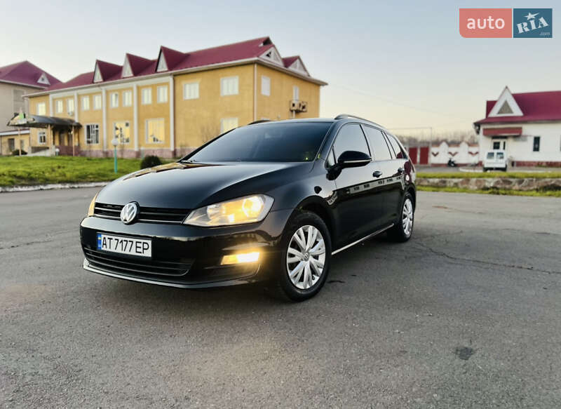 Універсал Volkswagen Golf 2015 в 