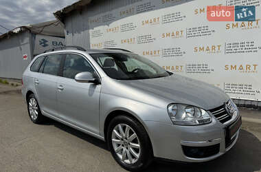 Универсал Volkswagen Golf 2008 в Киеве