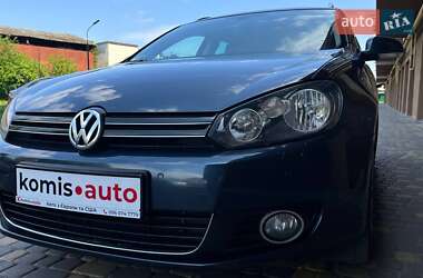 Універсал Volkswagen Golf 2010 в 