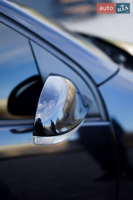 Хетчбек Volkswagen Golf 2008 в Веселиновому