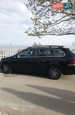Універсал Volkswagen Golf 2011 в Одесі