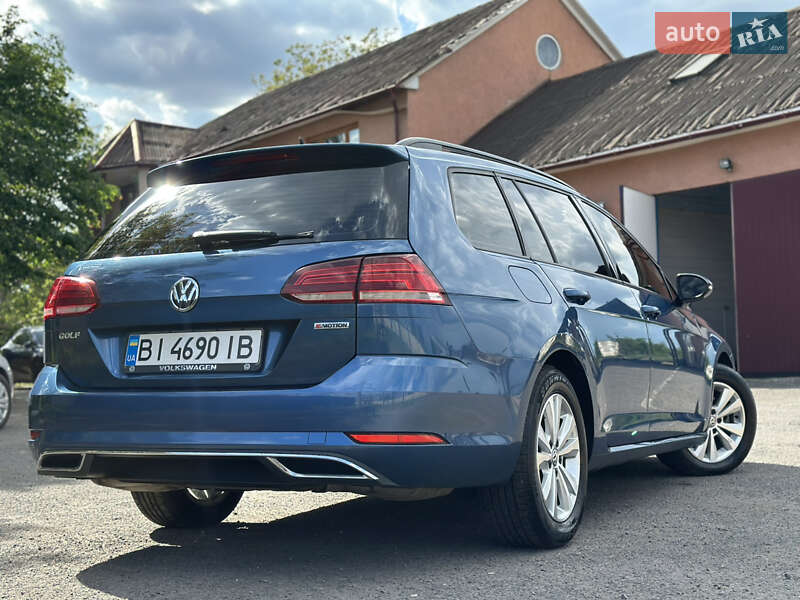 Універсал Volkswagen Golf 2019 в Мукачевому