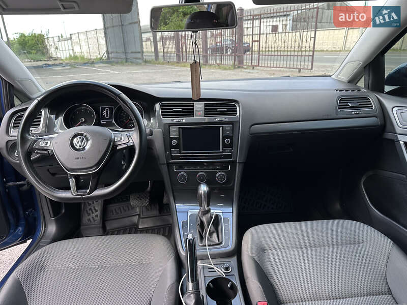 Універсал Volkswagen Golf 2019 в Мукачевому