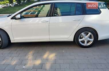 Универсал Volkswagen Golf 2015 в 