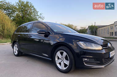 Универсал Volkswagen Golf 2016 в 