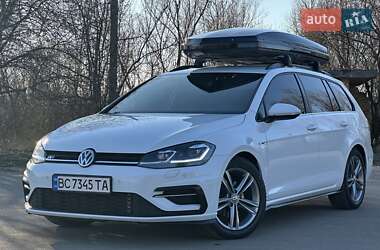 Універсал Volkswagen Golf 2019 в 