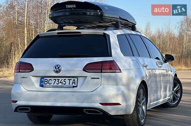 Універсал Volkswagen Golf 2019 в 