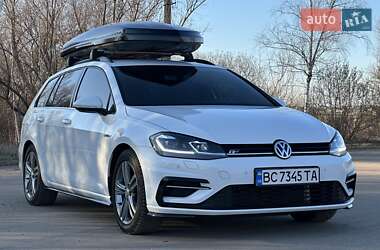 Універсал Volkswagen Golf 2019 в 