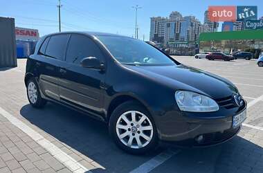 Хетчбек Volkswagen Golf 2004 в Одесі