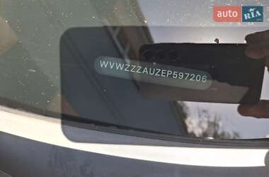 Универсал Volkswagen Golf 2014 в 